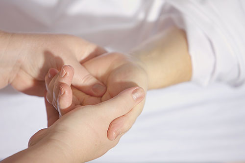 Advertise your massage therapist services to local Kelowna area customers.
